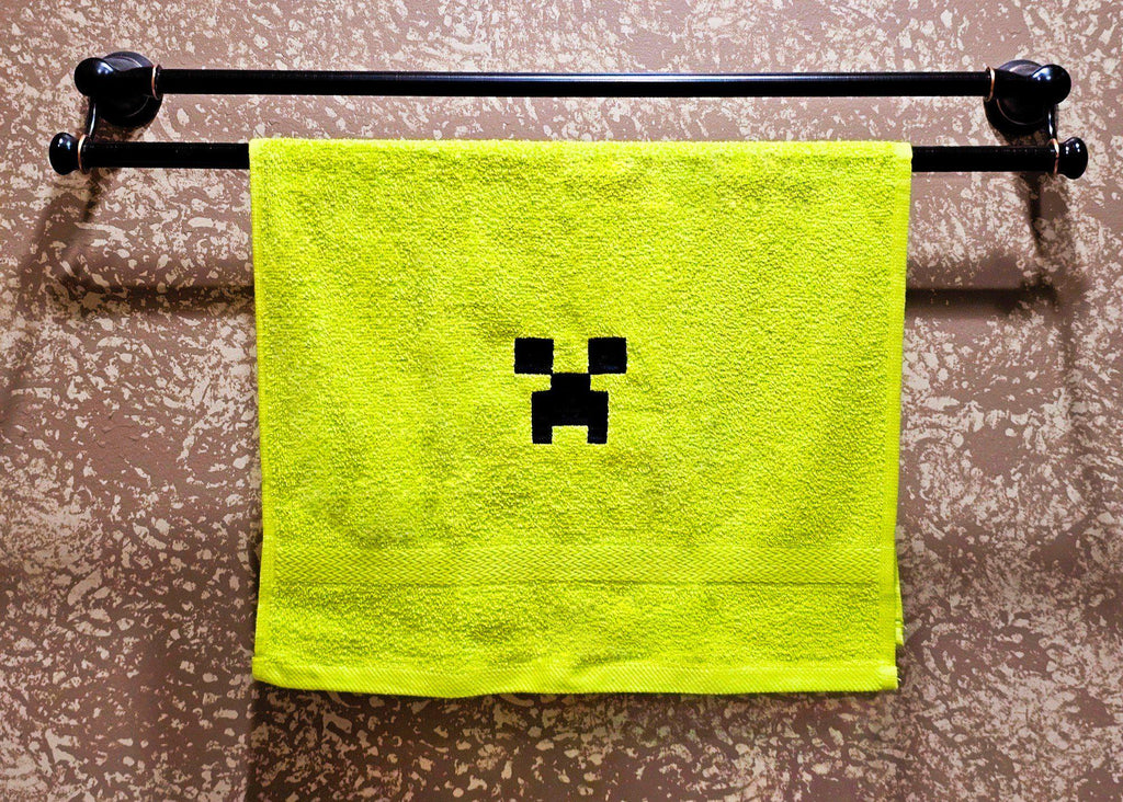Handcrafted Minecraft Creeper Terrycloth Hand Towel: Geeky Kitchen Decor