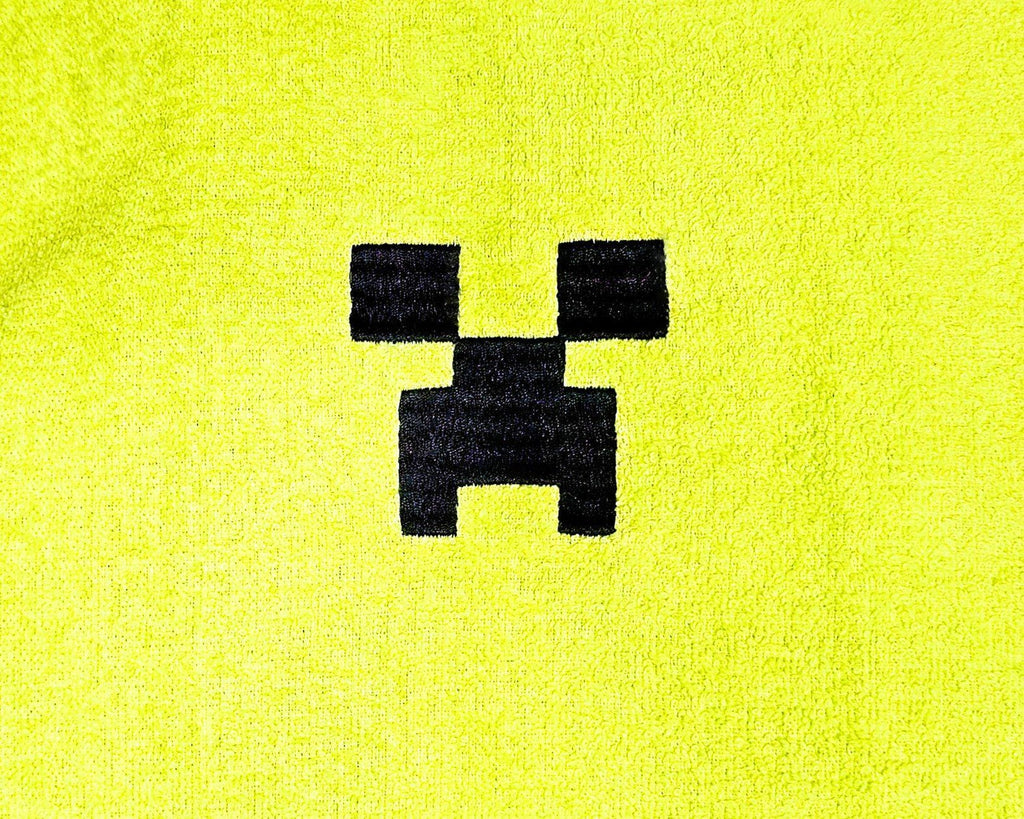 Handcrafted Minecraft Creeper Terrycloth Hand Towel: Geeky Kitchen Decor